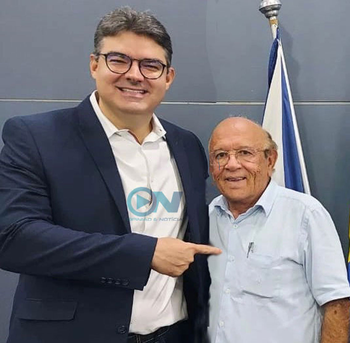 Presidente nacional do PSDB dá ultimato: ou Luciano apoia JVC ou pede pra sair